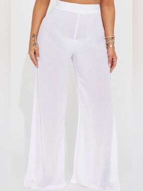 NWT Fashion Nova White Wide-Leg Pull On Pants Size 1x Stretchy Waist Cover Up